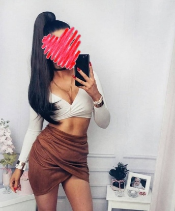 Со мной ты окунешься в мир страсти и наслаждения. Мои услуги — на высшем уровне, и я готова удовлетворить все твои фантазии. В моем арсенале множество возможностей, которые приведут тебя к полному релаксу. Доверься моим нежным рукам, и ты почувствуешь себя настоящим мужчиной. Смотри мои 🔥фото и читай отзывы о моей работе. Ты не пожалеешь! 🌹💋 6465, 24 года